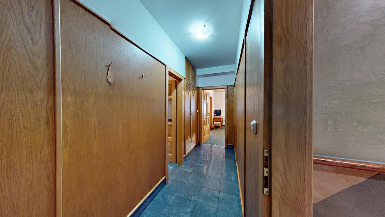 Hotel Diana Stráža Esterno foto