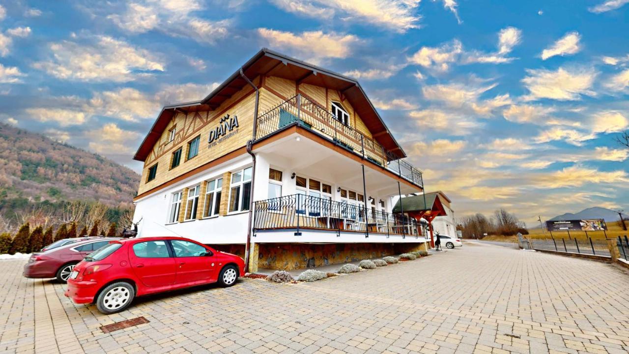 Hotel Diana Stráža Esterno foto