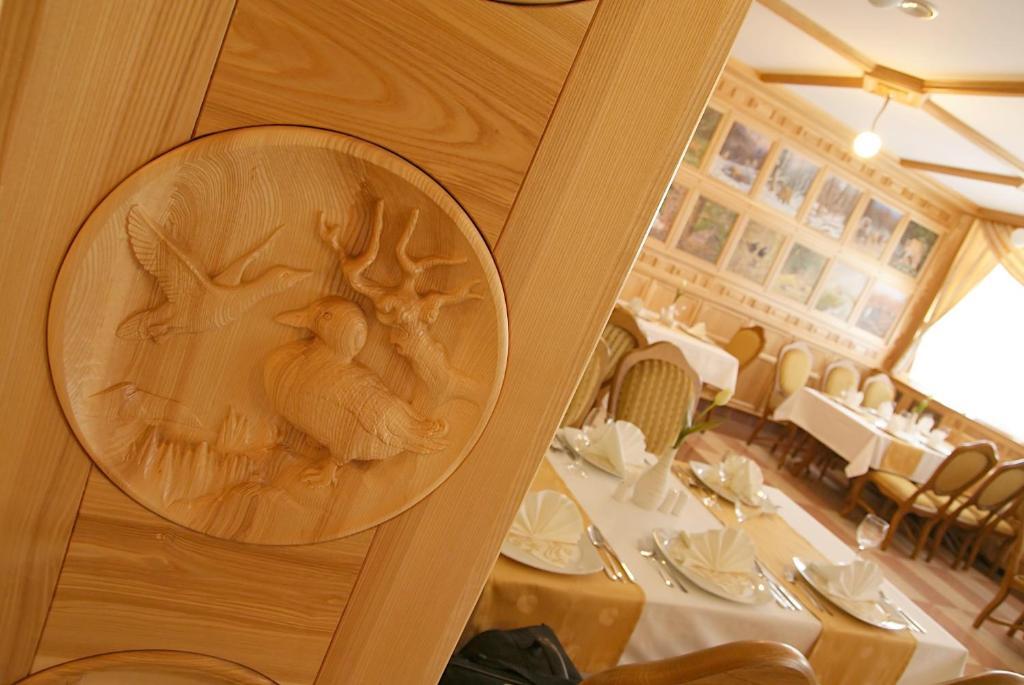 Hotel Diana Stráža Esterno foto